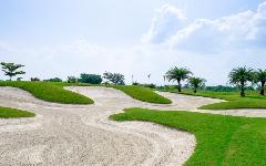 Grand Prix Golf Club image 1