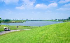 Grand Prix Golf Club image 3