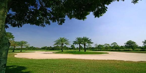 Krung Kavee Golf Course & Country Club Estate