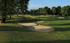 Lam Luk Ka Golf and Country Club image 2