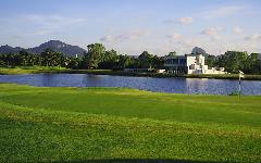 Phoenix Gold Golf Club image 1