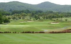 St.Andrews2000 Golf Club image 1