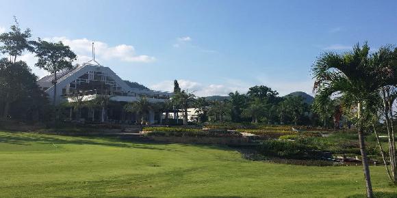 The Majestic Creek Golf Club & Resort