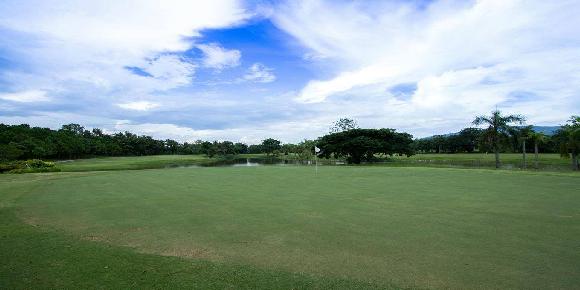 Waterford Valley Chiangrai Golf Club