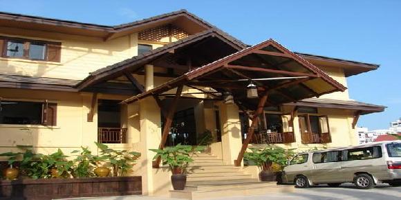 La Maison Hua Hin
