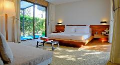 Oceanbed Pool Villas