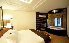 Grand Junior Suite